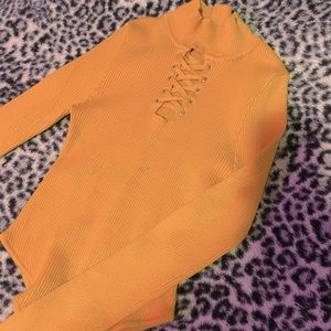 SMALL YELLOW ONE PIECE LONG SLEEVE